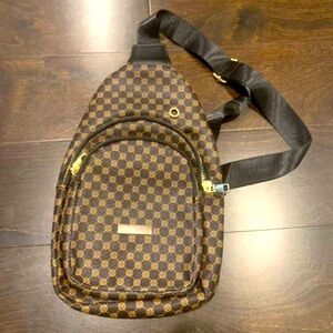 Men’s & Women’s Stylish Belt bag Chest bag